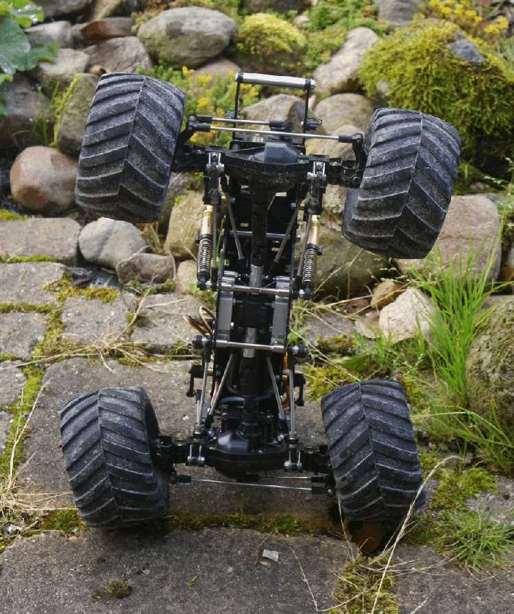 CAT monster truck