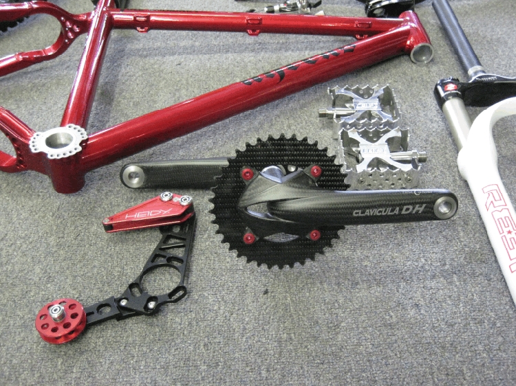 Fibrelyte chainrings + other parts